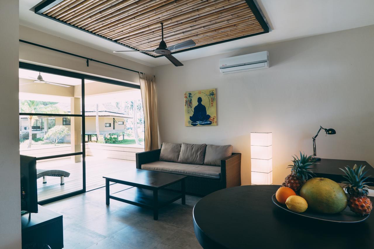 Le Motu Hotel Taling Ngam Beach Екстериор снимка